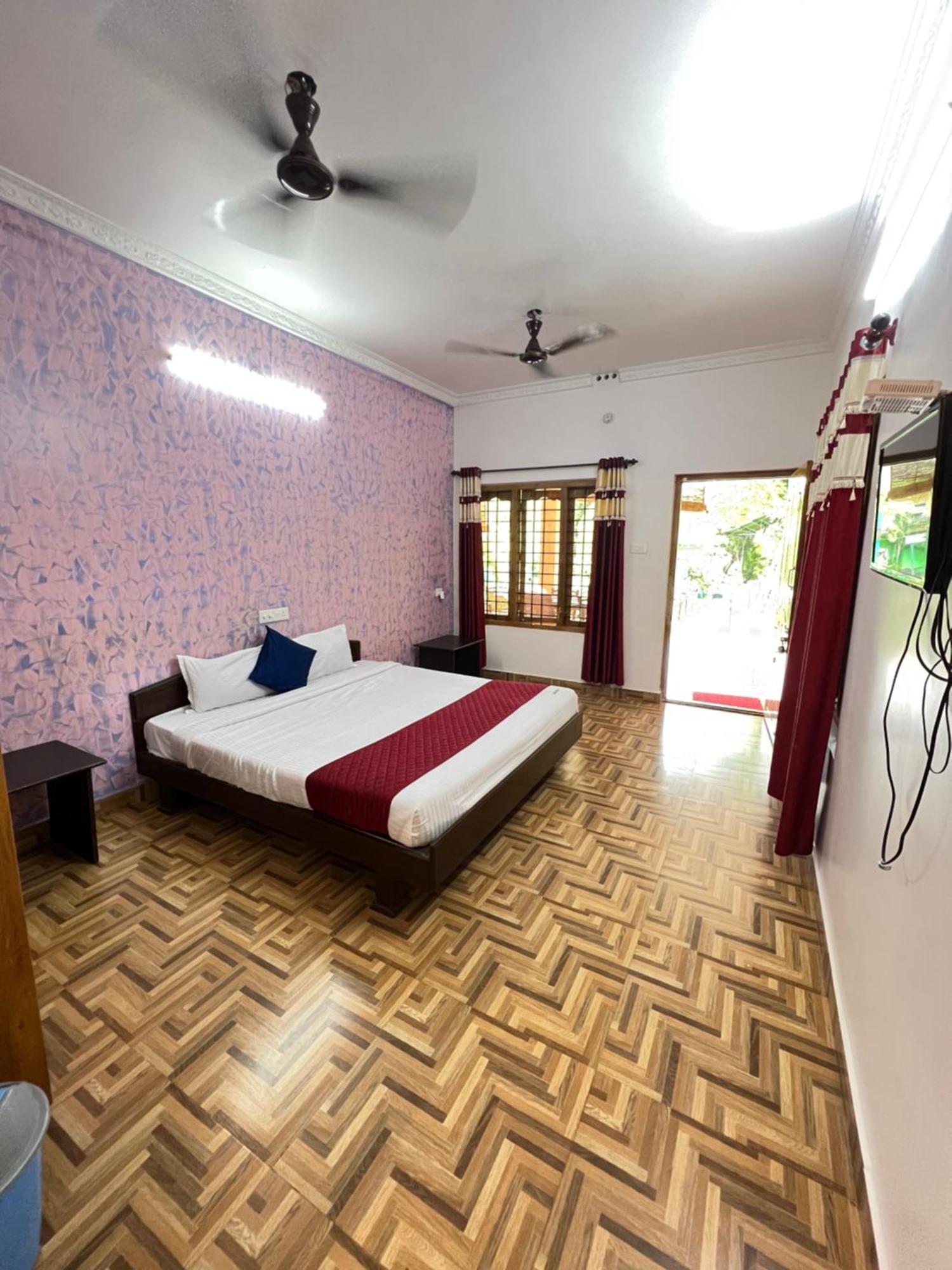 מסינאגודי The Midway Jungle Resort מראה חיצוני תמונה