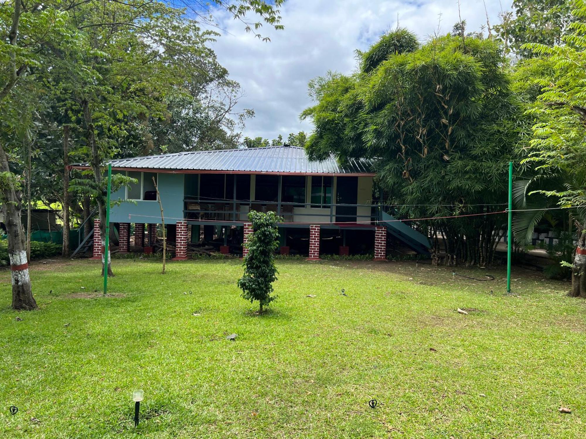 מסינאגודי The Midway Jungle Resort מראה חיצוני תמונה