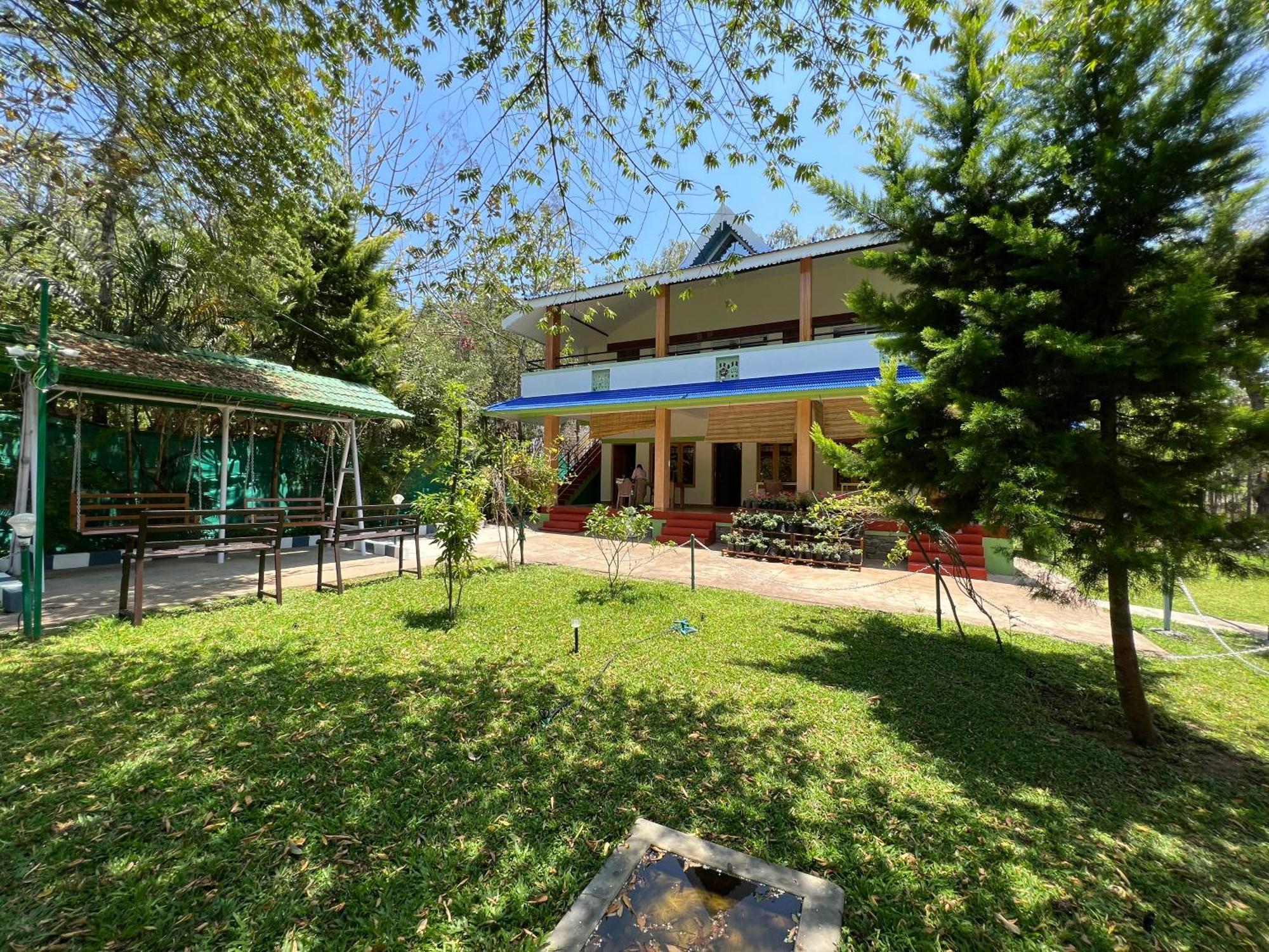 מסינאגודי The Midway Jungle Resort מראה חיצוני תמונה